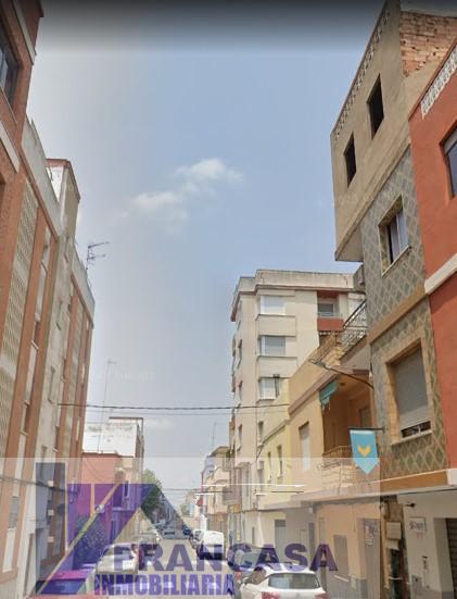For sale of flat in Villanueva de Castellón
