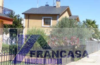 For sale of chalet in Santibáñez de Tera