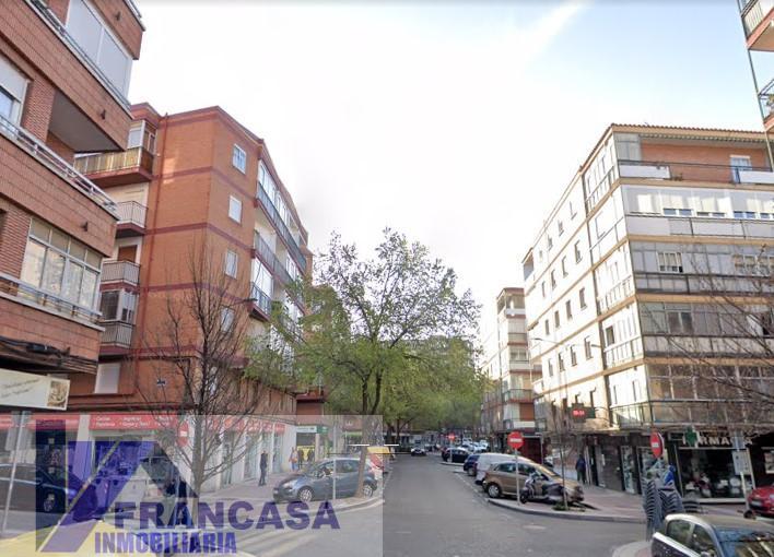 Venta de local comercial en Valladolid