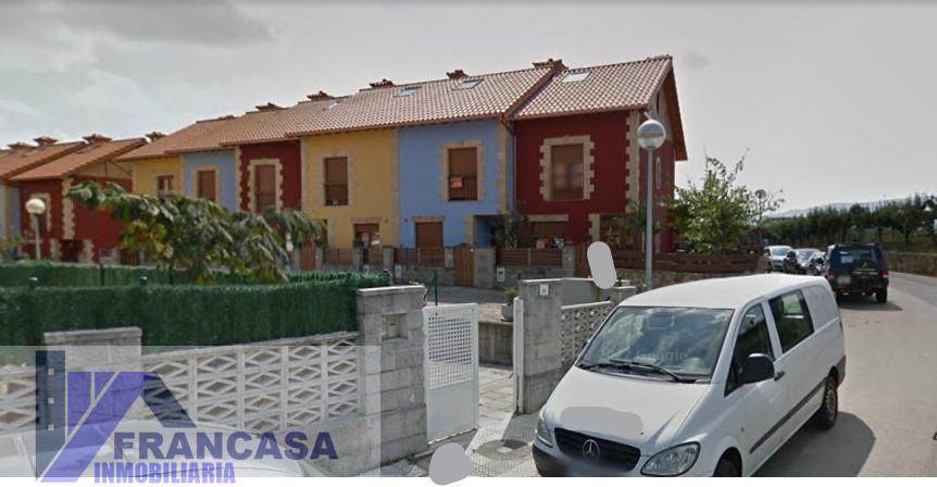 For sale of house in Piélagos