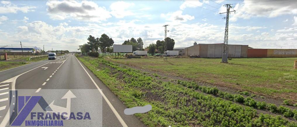 For sale of industrial plant/warehouse in Almagro