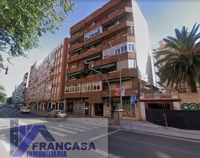 For sale of commercial in Ciudad Real