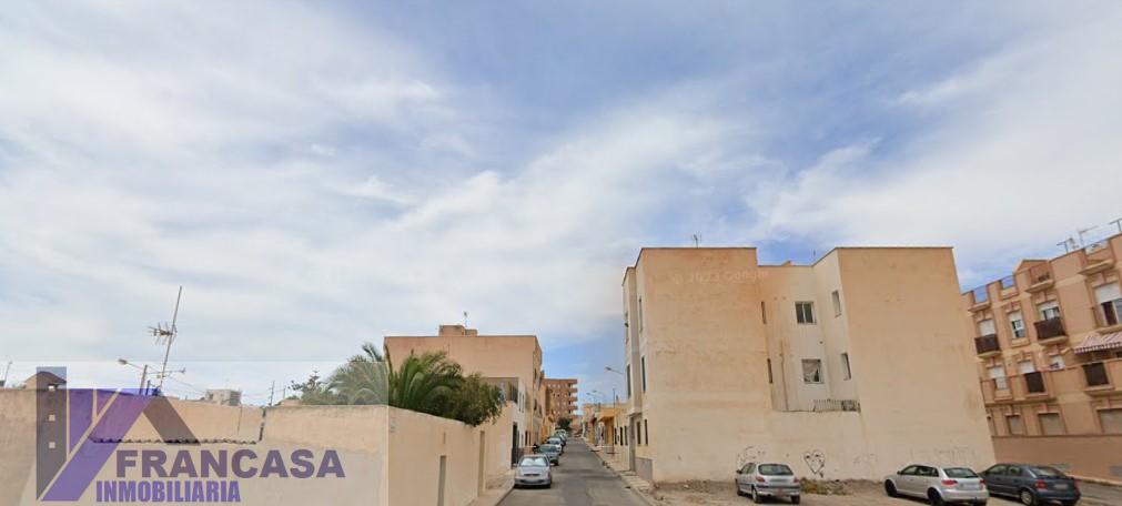 For sale of flat in Vícar