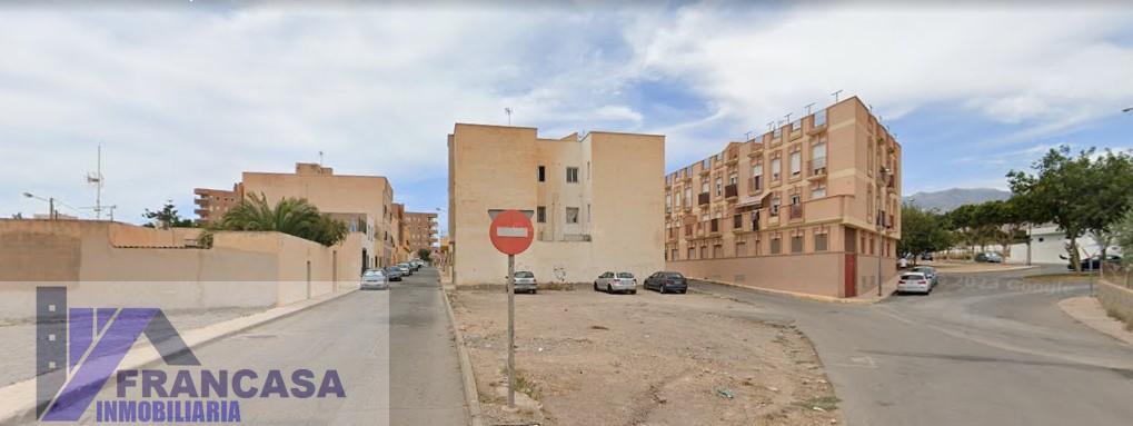 For sale of flat in Vícar