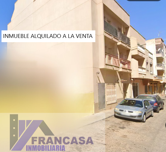 For sale of flat in Roquetas de Mar