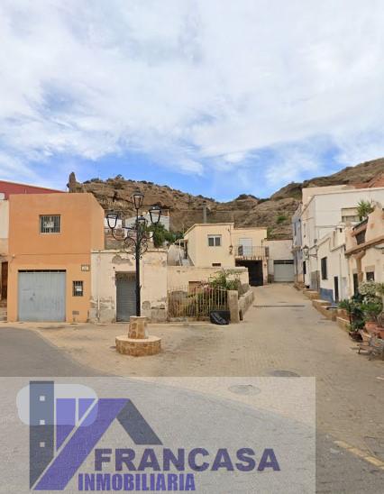 For sale of house in Rioja