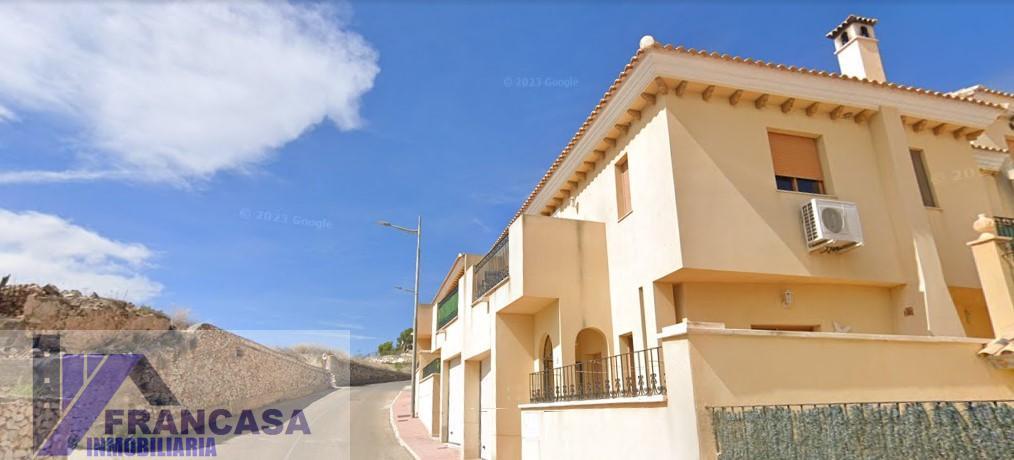 For sale of house in Arboleas