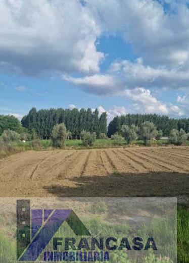 For sale of land in Guadix