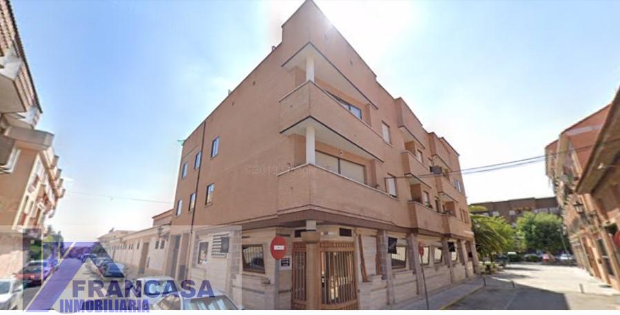 For sale of flat in Torrejón de la Calzada