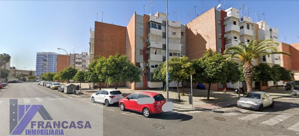 For sale of flat in Sevilla