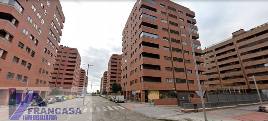 For sale of flat in Seseña