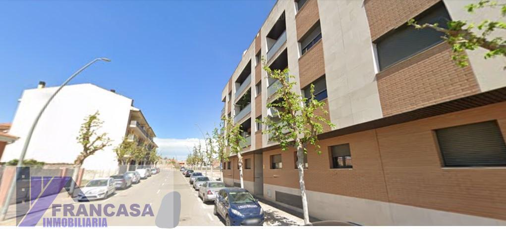 For sale of flat in Alcarràs
