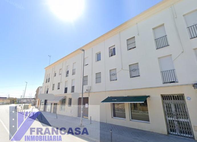 For sale of flat in Marchena