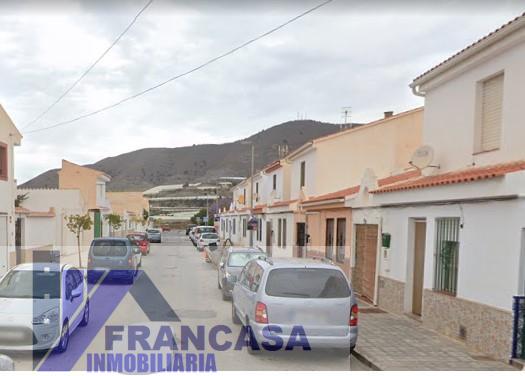For sale of house in Carchuna