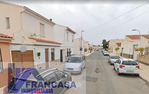 For sale of house in Carchuna