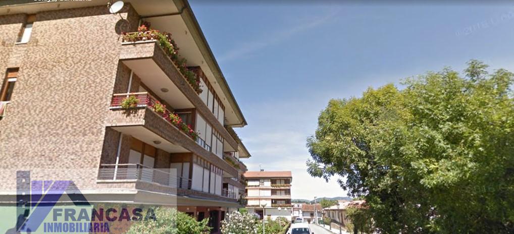 For sale of flat in Selaya