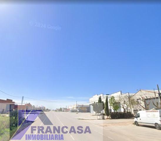For sale of industrial plant/warehouse in Iniesta
