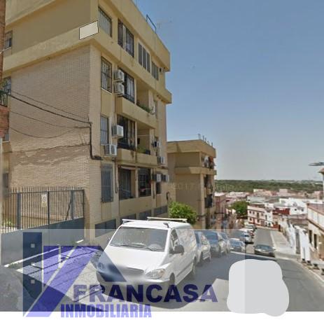 For sale of flat in Alcalá de Guadaíra