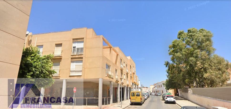 For sale of flat in Almería