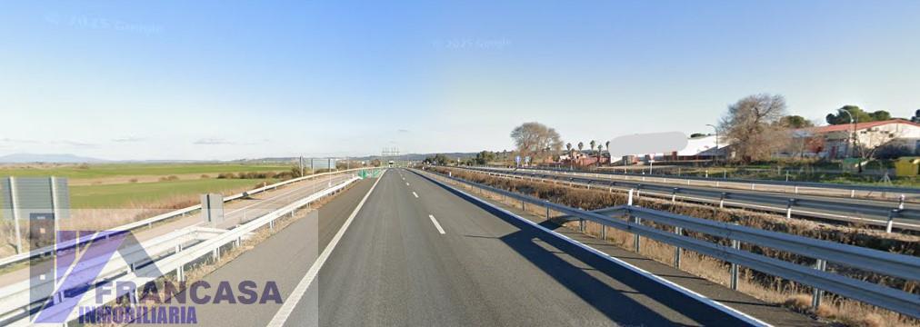 For sale of industrial plant/warehouse in Calzada de Oropesa
