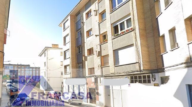 For sale of flat in Siero