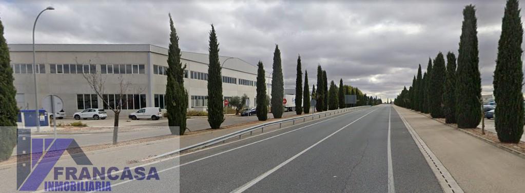 For sale of industrial plant/warehouse in Noblejas