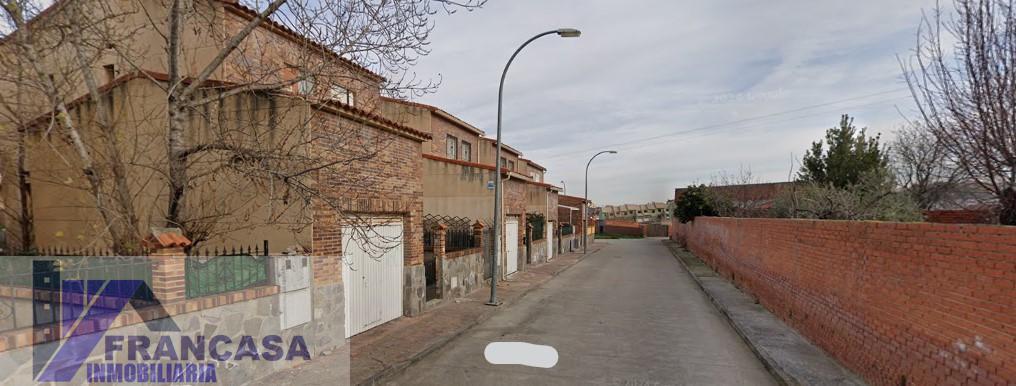 For sale of house in El Casar de Escalona