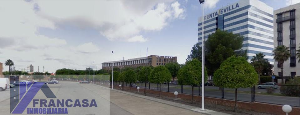 For sale of office in Sevilla