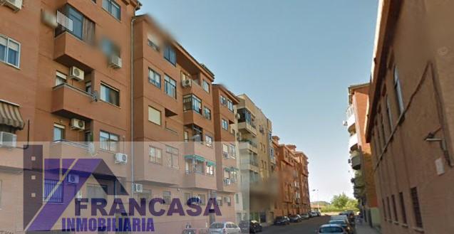 For sale of flat in Cáceres