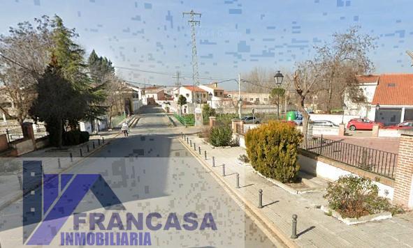 For sale of house in Camarenilla
