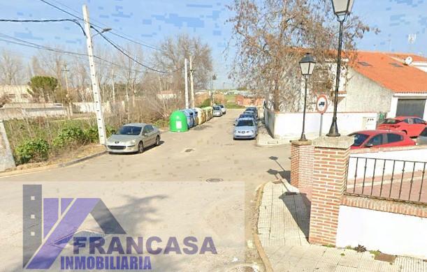 For sale of house in Camarenilla