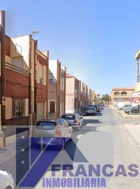 Venta de casa en La Mojonera