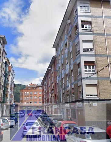 For sale of flat in Mieres Asturias
