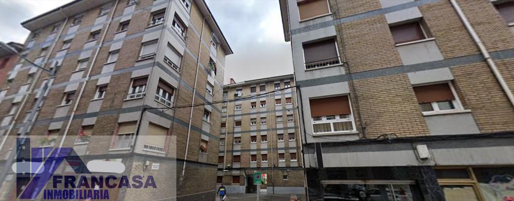 For sale of flat in Mieres Asturias