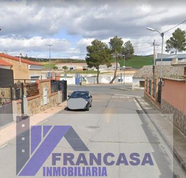 For sale of house in Albarreal de Tajo