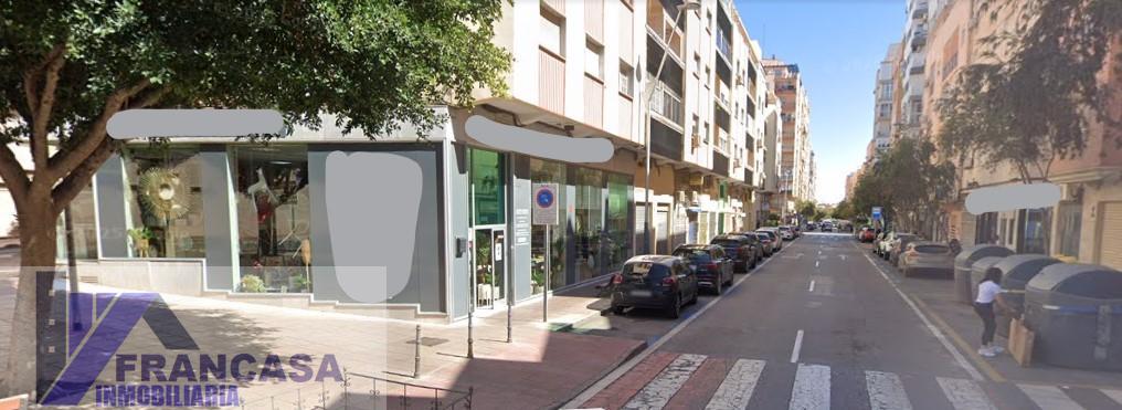 For sale of commercial in Almería