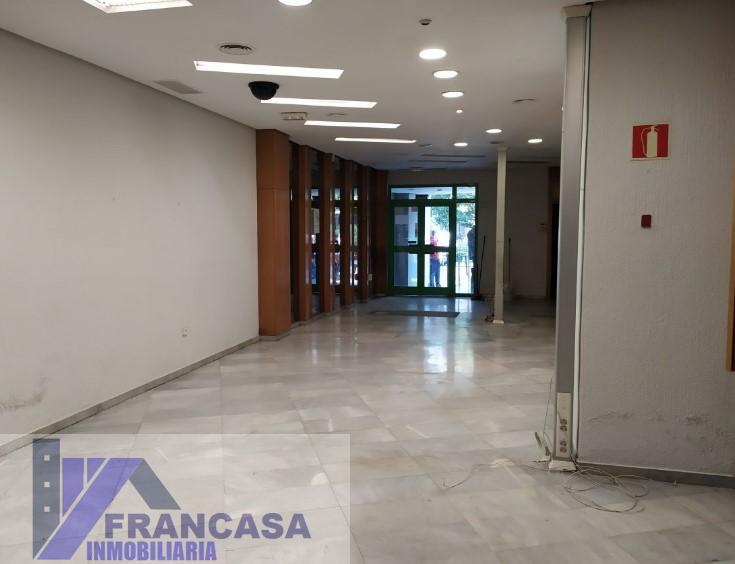 For sale of commercial in Antequera