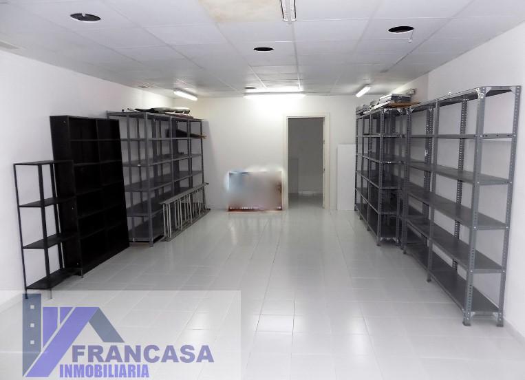 For sale of commercial in Málaga