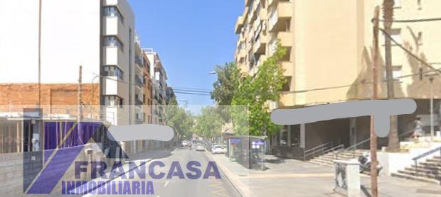 For sale of commercial in Málaga