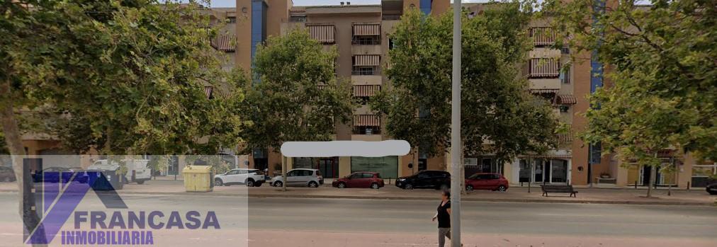 For sale of commercial in Vélez-Málaga