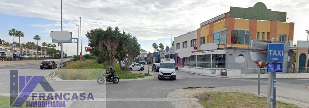 For sale of commercial in Estepona