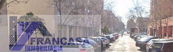 For sale of commercial in Alcorcón
