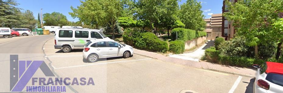 For sale of commercial in Cuenca