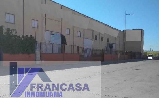 Venta de nave en Escalonilla