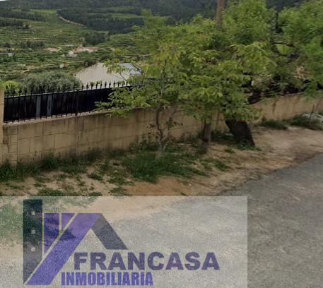 Venta de terreno en Moratalla