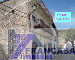 Venta de casa en Alhóndiga