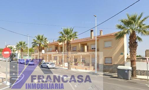 Venta de casa en Zurgena