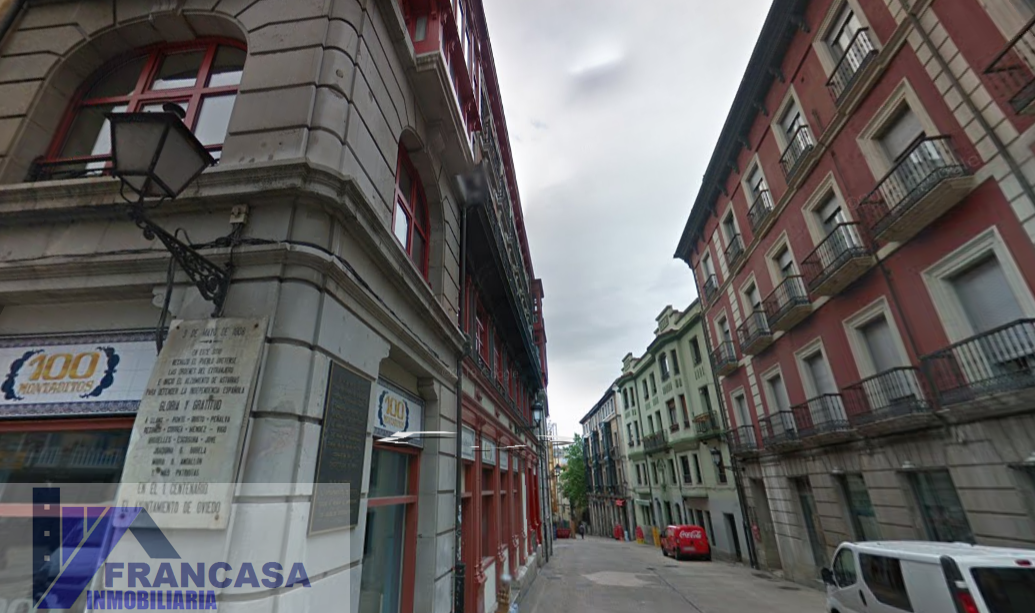 Venta de piso en Oviedo