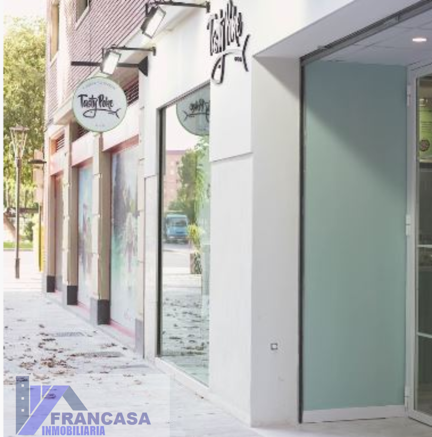 Venta de local comercial en Murcia