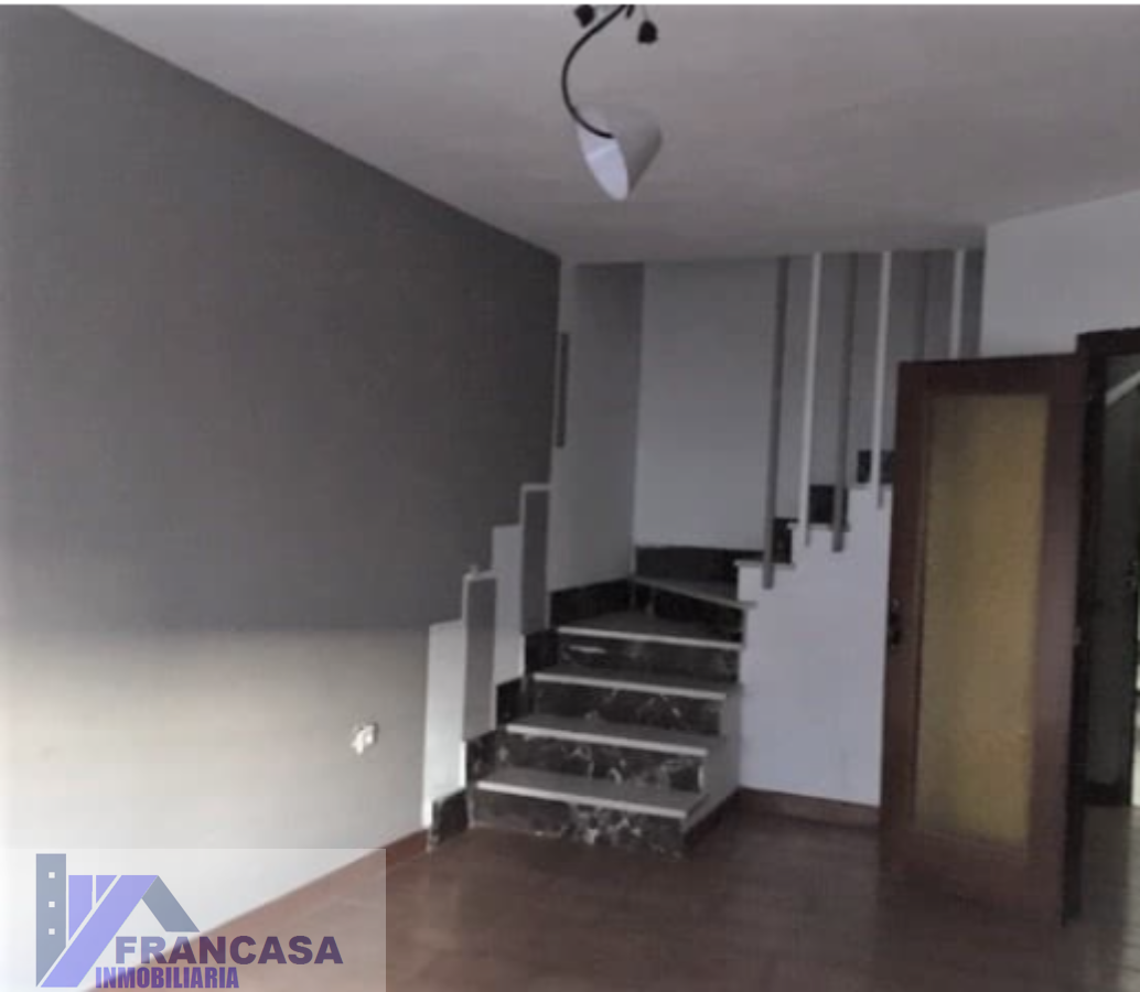 For sale of duplex in Tobarra